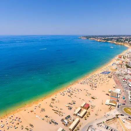 Cond Bayline T3 - Pargo - Pool Gym - By Bedzy