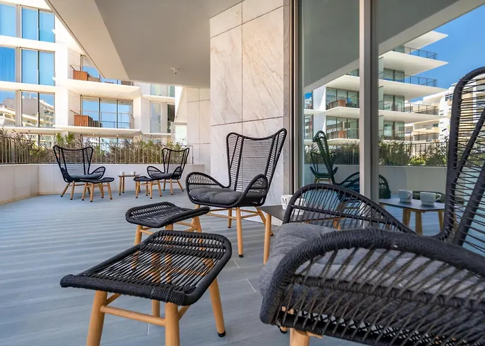 Διαμέρισμα Cond Bayline T3 - Pargo - Pool Gym - By Bedzy