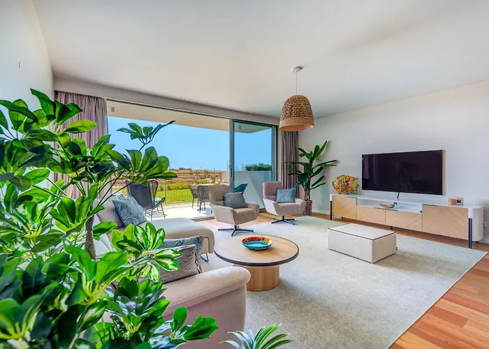 Cond Bayline T3 - Pargo - Pool Gym - By Bedzy * Armação de Pêra