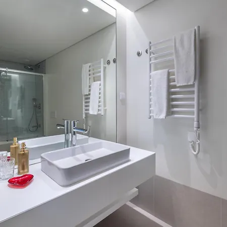 Cond Bayline T3 - Pargo - Pool Gym - By Bedzy * Armação de Pêra