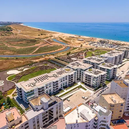 Cond Bayline T3 - Pargo - Pool Gym - By Bedzy * Armação de Pêra